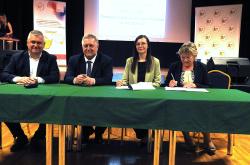 Podpisanie umów o powierzenie grantu – kluby młodzieżowe!