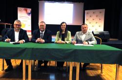 Podpisanie umów o powierzenie grantu – kluby młodzieżowe!