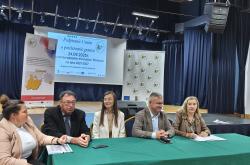 Umowy na Kluby Seniora podpisane!