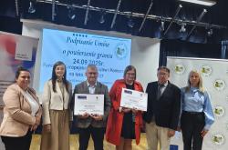 Umowy na Kluby Seniora podpisane!